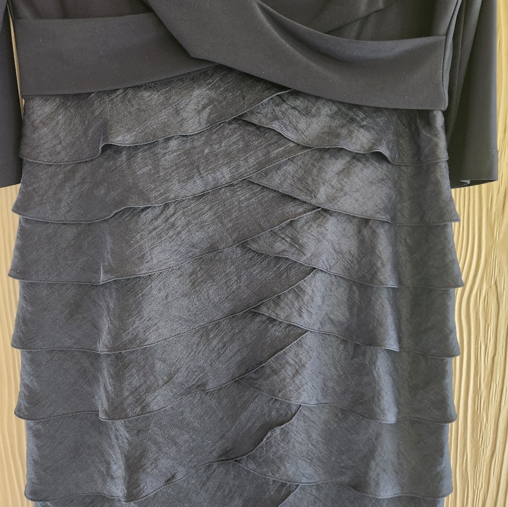 Adrianna Papell Party Dress - Picture 7 of 16